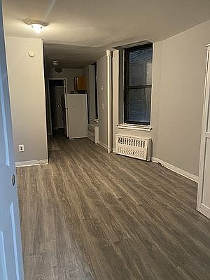 2nd image of 113 E 119th St #1A
