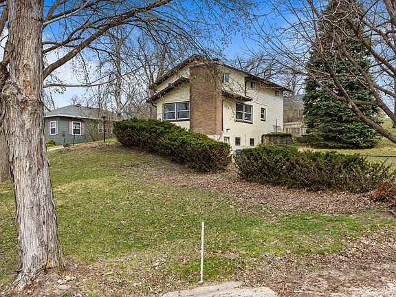 3rd image of 603 N 16th St