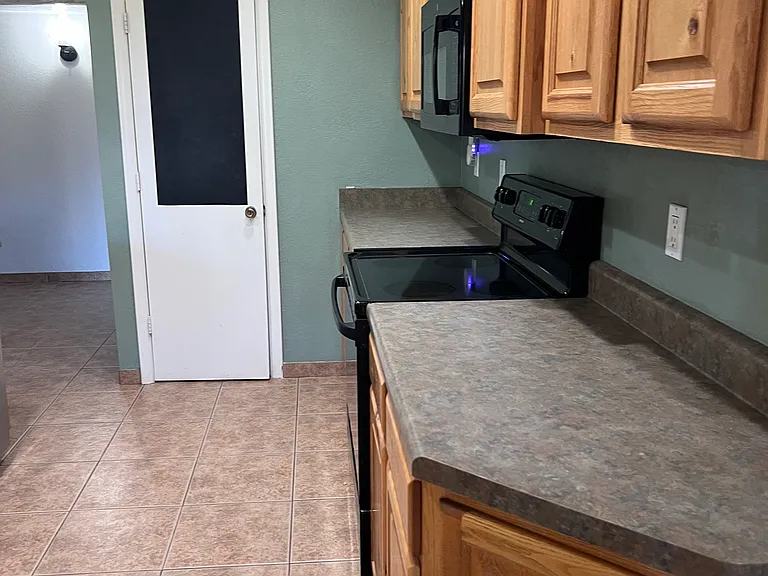 3015 E Desert Cove Ave — Photo 6