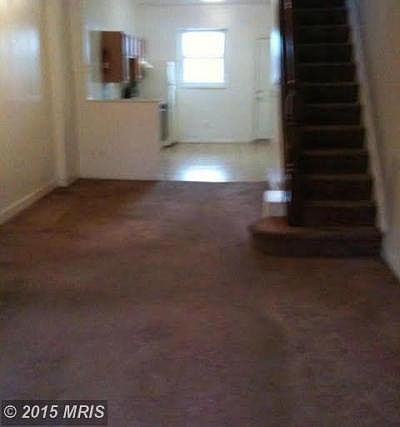 2nd image of 2633 E Madison St