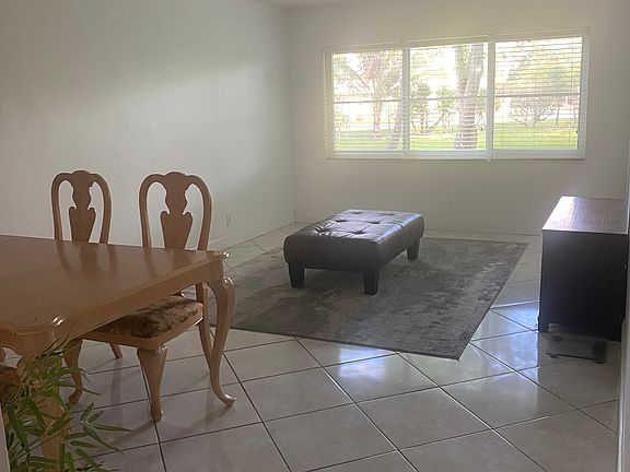 5th image of 4311 Crystal Lake Dr APT 103