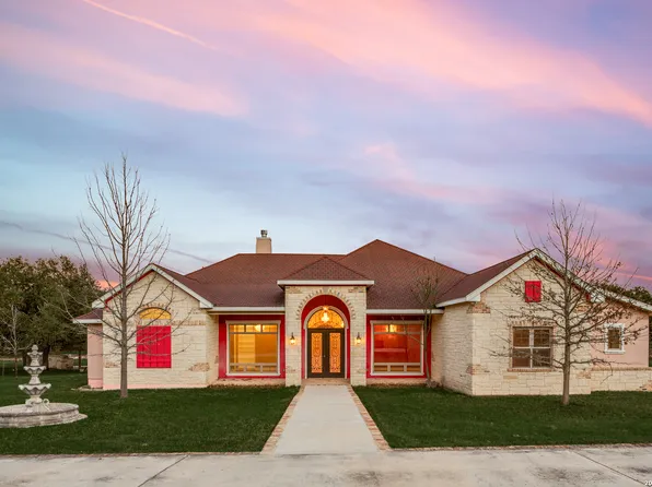 419 Rodalyn Drive, Boerne, TX 78006