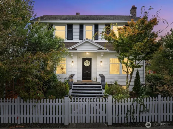 2202 5th Avenue N, Seattle, WA 98109