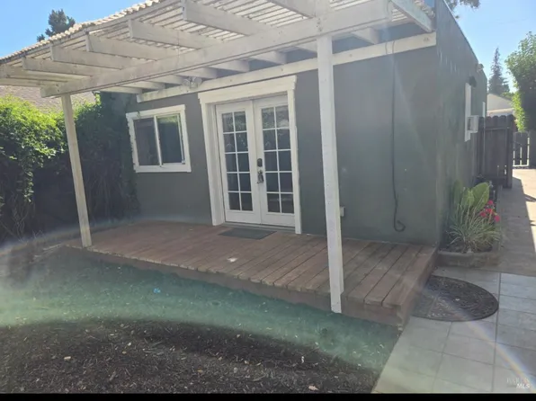 1342 B St, Napa, CA 94559