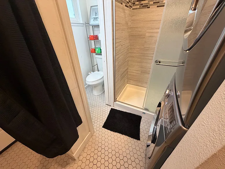 130 Brady Ct — Photo 14