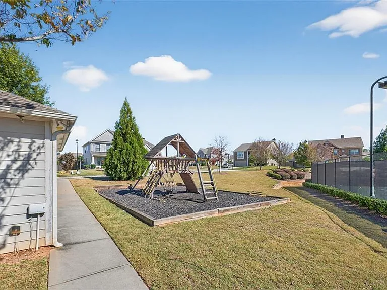 1170 Bar Harbor Pl — Photo 29