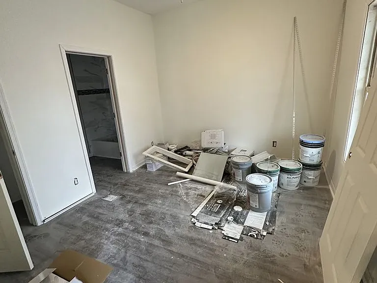 3214 Peronne Ave — Photo 16