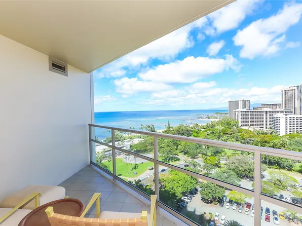 223 Saratoga Rd #2005, Honolulu, HI 96815