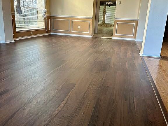 3rd image of 6930 Shady Ln