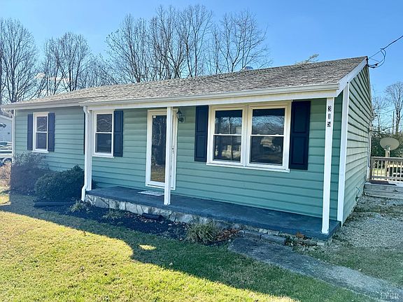 2nd image of 315 Green Meadow Ln