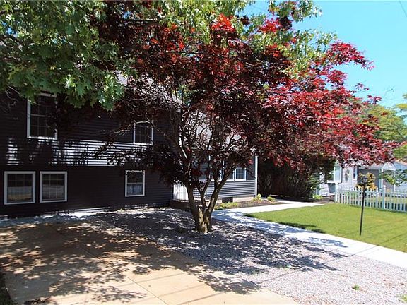 4th image of 12 Baldino Dr