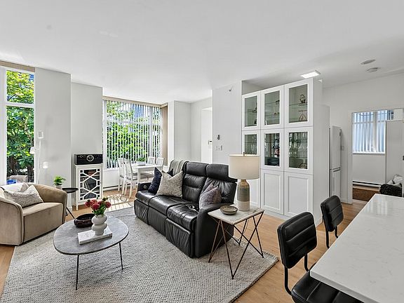5th image of 2088 Madison Ave #Townhouse 5