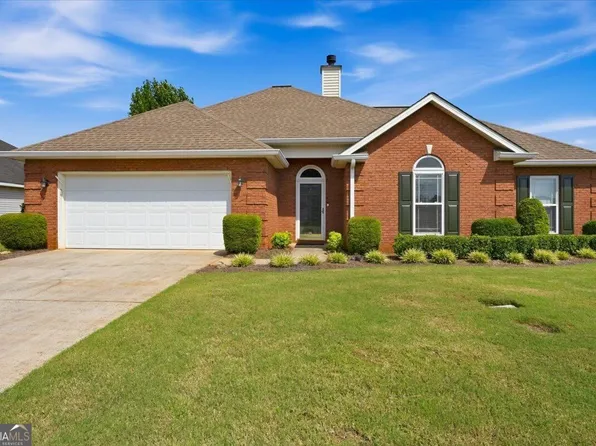 106 Galaxy Ave, Bonaire, GA 31005