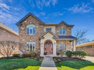 2001 Glenview Ave, Park Ridge, IL 60068