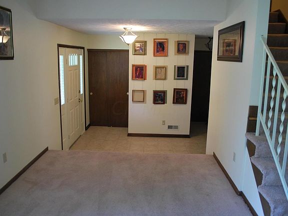 3rd image of 7123 White Butterfly Ln