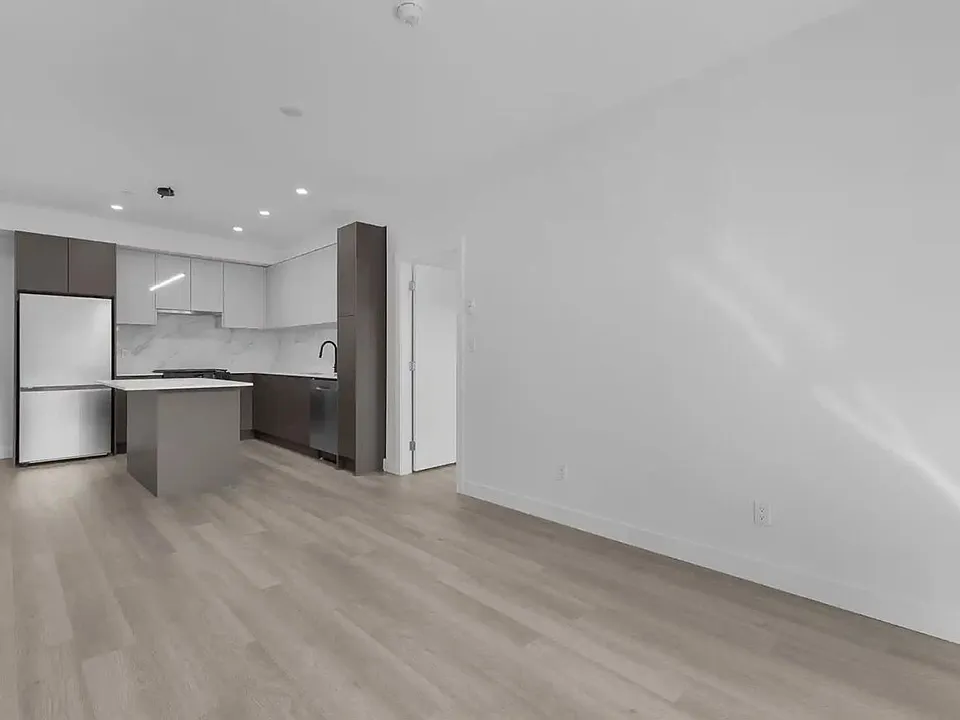 7728 119a St