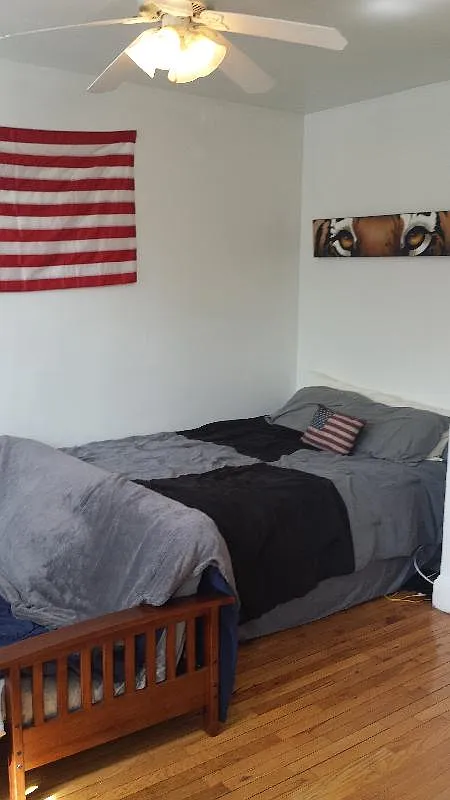 Studio, 450 sqft, $2,550 — Photo 2