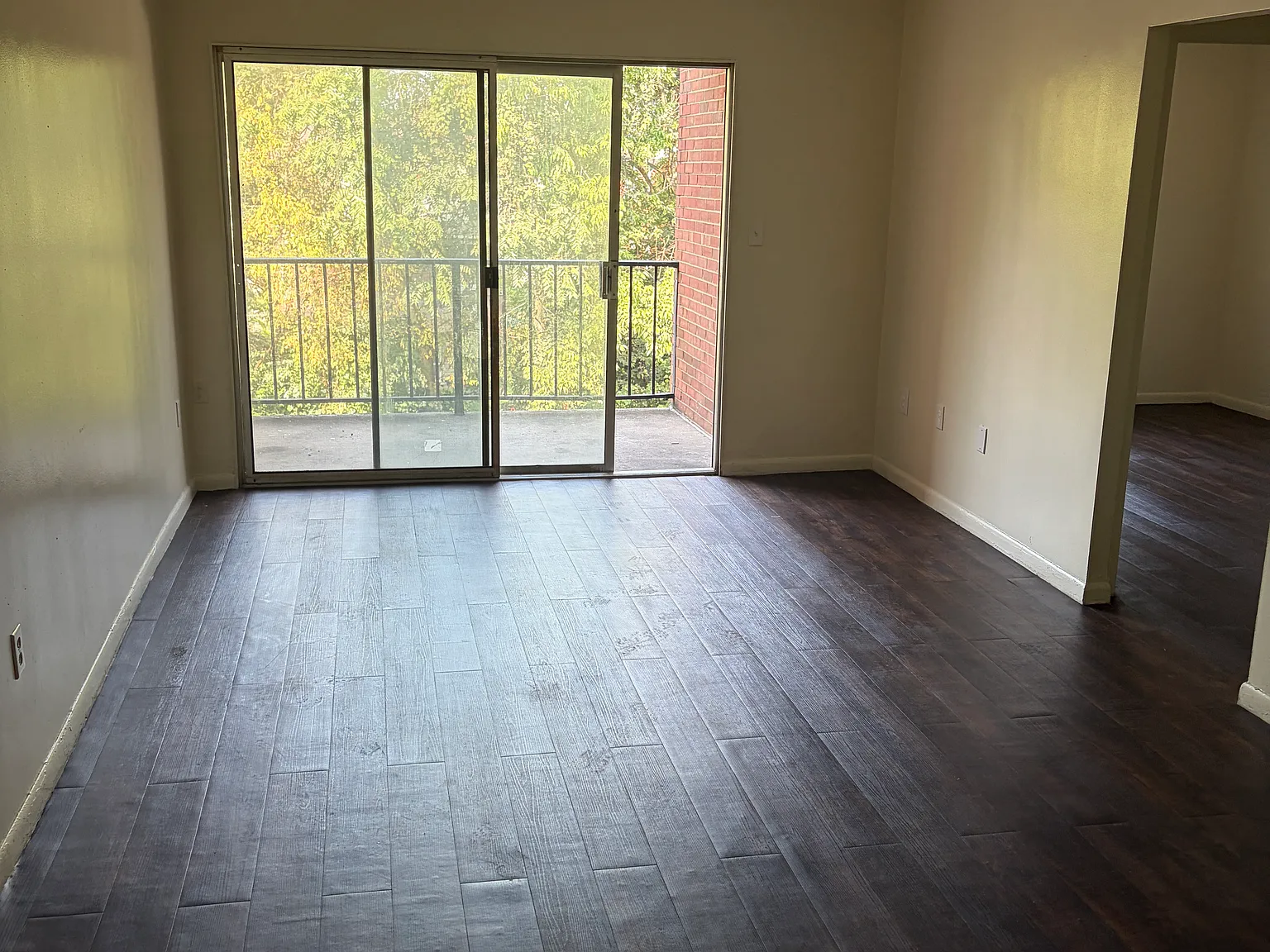 1 bed, $875 — Photo 1