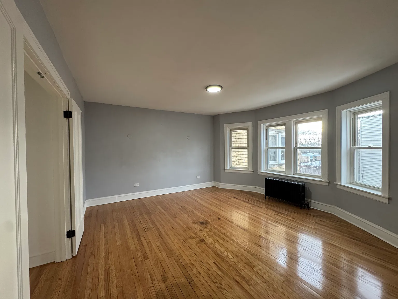 2 bed, 800 sqft, $1,700 — Photo 2