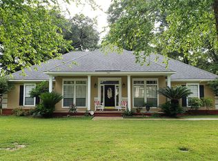 1520 Hunters Ct, Mobile, AL 36695