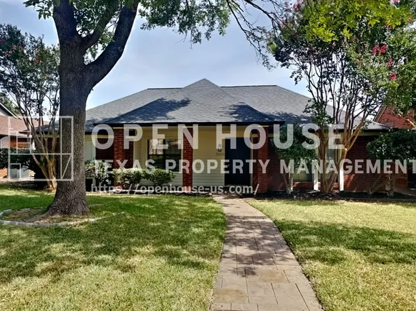 3006 Sierra Dr, Carrollton, TX 75007
