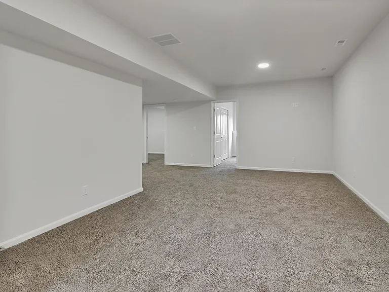 8253 Aviana Ave #B — Photo 14
