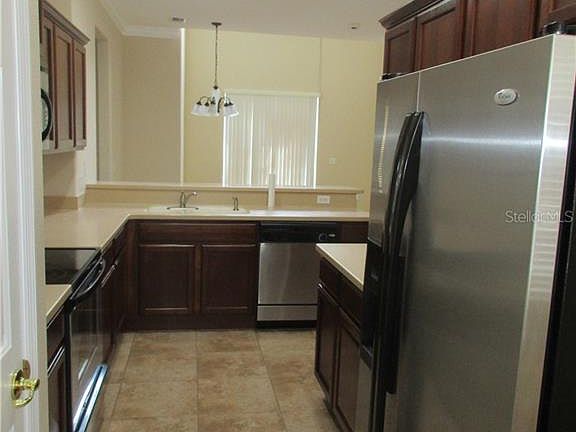 5th image of 4834 Battaglia Blvd