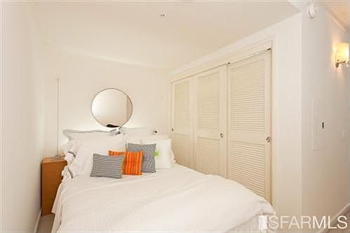 4th image of 403 Main St APT 205N