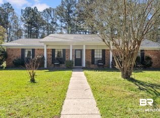 1613 Spanish Trace Dr, Saraland, AL 36571