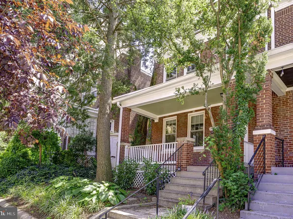 3712 Garfield St NW, Washington, DC 20007