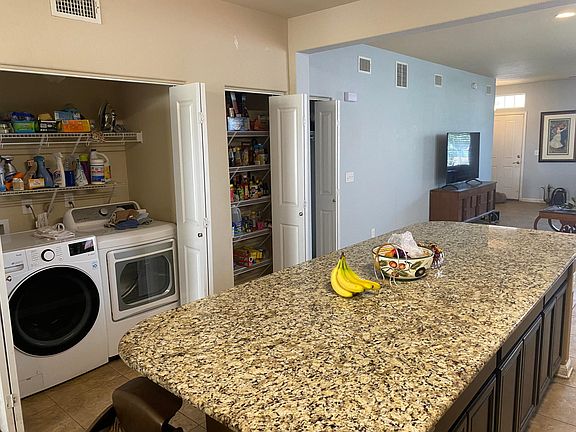 4th image of 309 Newberry Trl