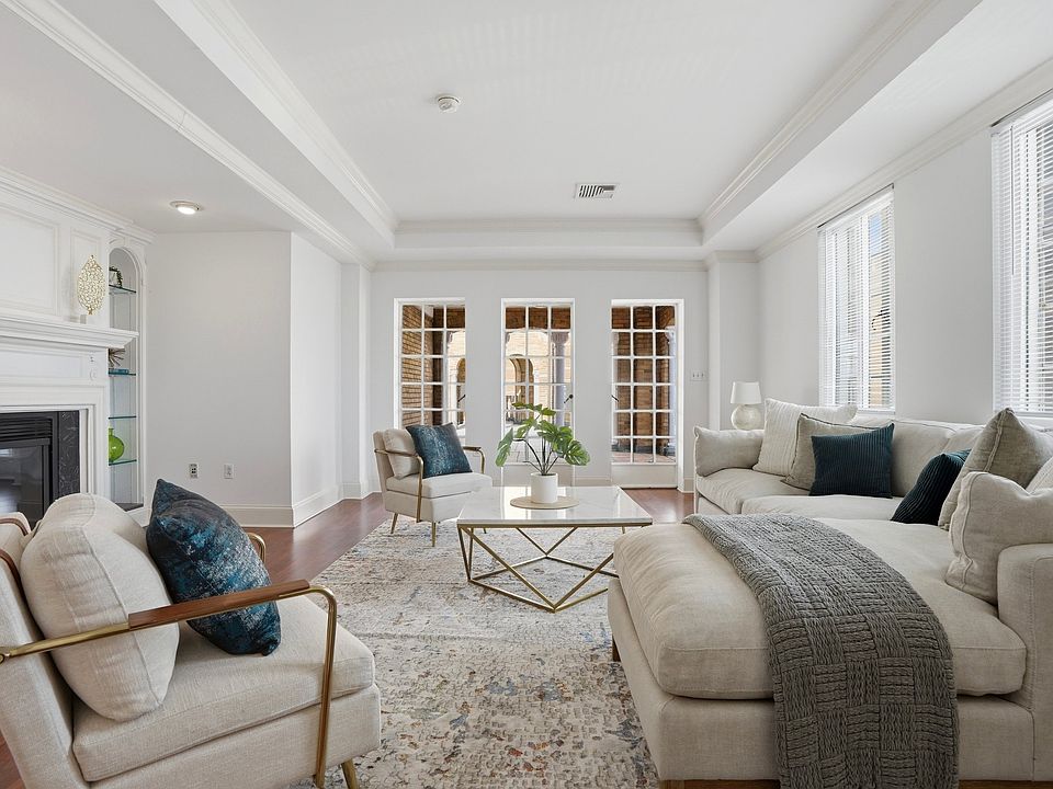 1st image of 1514 Spruce St #Penthouse 2702