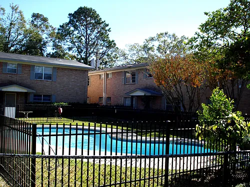1230 Shadowdale Dr Photo 1