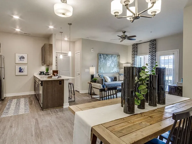 Cedar Apartment