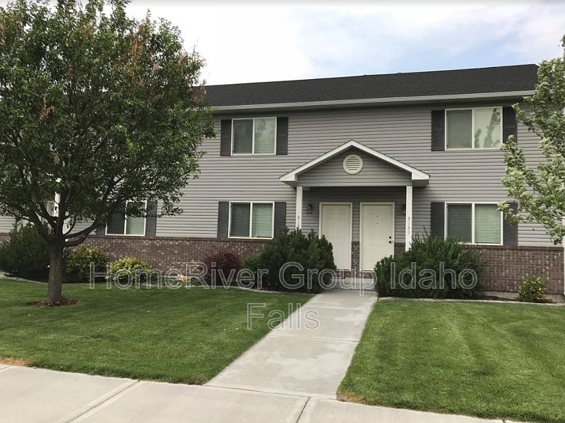 2nd image of 3133 Chasewood Dr