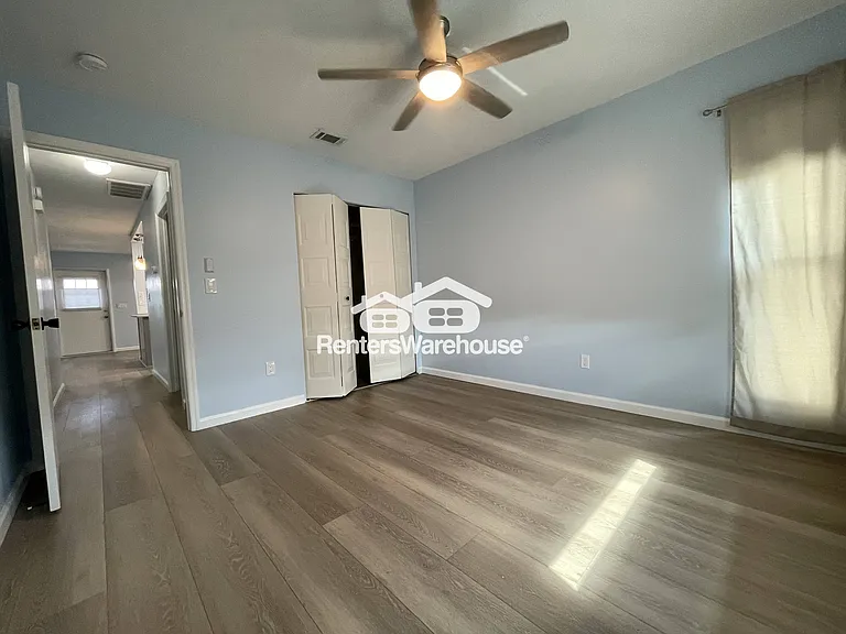 110 Gloucester Blvd #110 — Photo 16