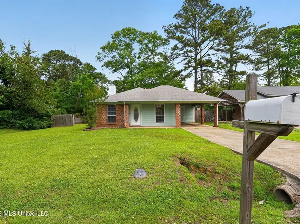 1444 Cherrie Ave, Jackson, MS 39212