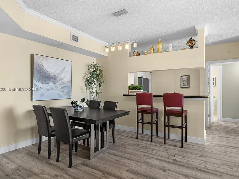 17150 N Bay Rd #2908 — Photo 2