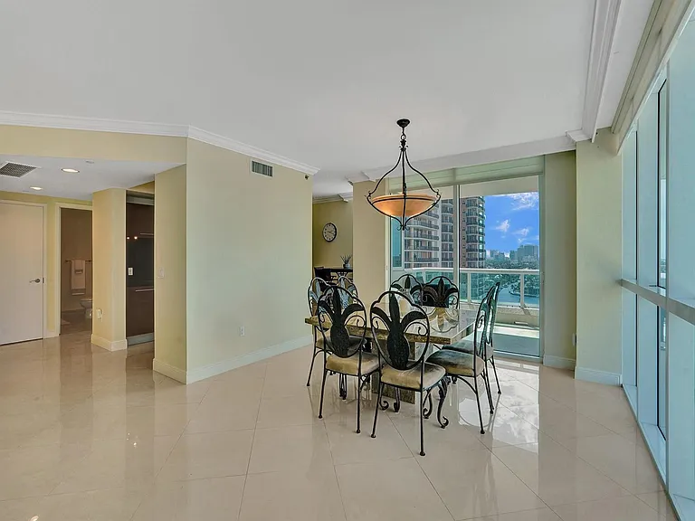 101 S Fort Lauderdale Beach Blvd #1606 — Photo 11