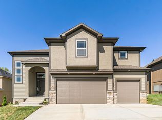 7044 Glenn Ln #RNT, Kansas City, MO 64152