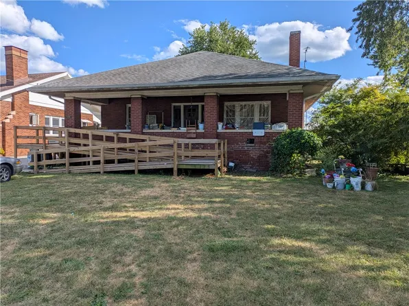 171 Western Ave, Hume, IL 61932