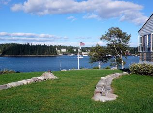 8 Hupper Ln, Saint George, ME 04860