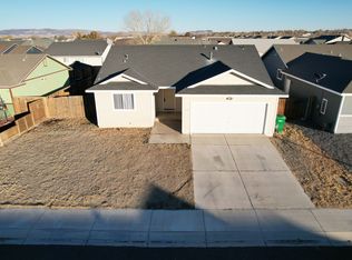 1118 Herron Ln, Fernley, NV 89408