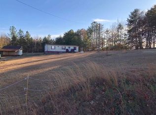 3235 Henry Cash Rd, Chesnee, SC 29323