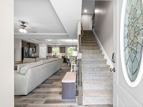 2nd image of 2958 Gibbs Ln