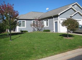 1811 Woodsview Dr, Marshfield, WI 54449