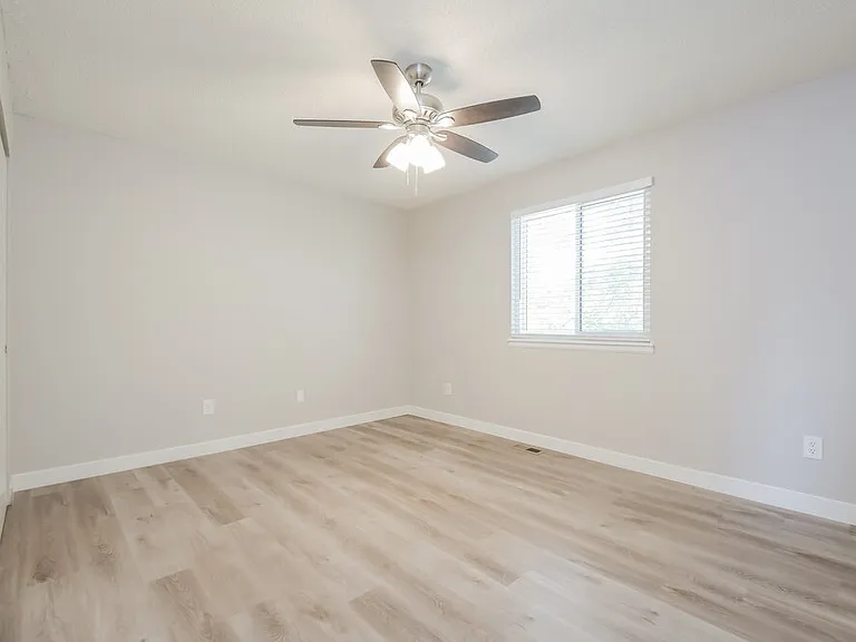5763 S Quatar Cir — Photo 12