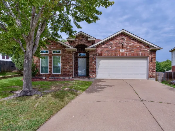 5805 Water Ridge Ct, Fort Worth, TX 76179