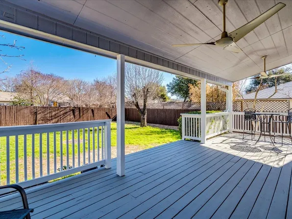 8328 Doe Meadow Dr, Austin, TX 78749