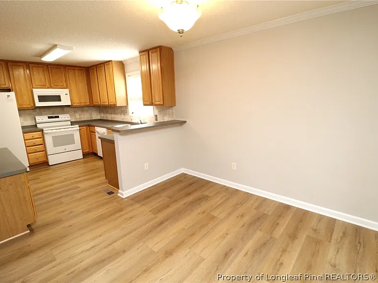 2628 Farlow Gap Ln — Photo 7